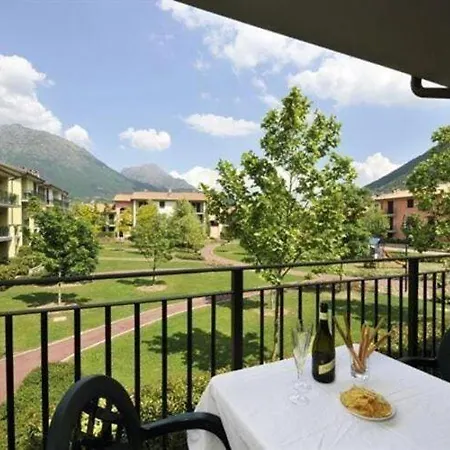 In With View Apartment